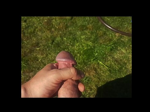 ❤️ Hot hottie får den rosa fitten hennes knullet og kommer med en sprut i en sommerhage Superporno på porno no.hochu-sex-tomsk.ru ❌❤